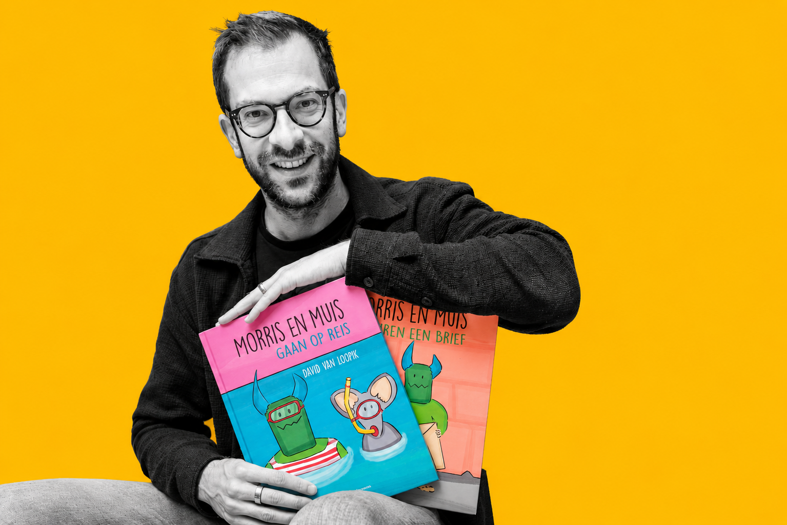 David van Loopik met de Morris en Muis-boekjes